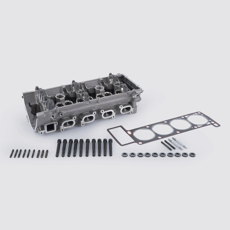 Головка блока трехопорная с клапанами и крепежом